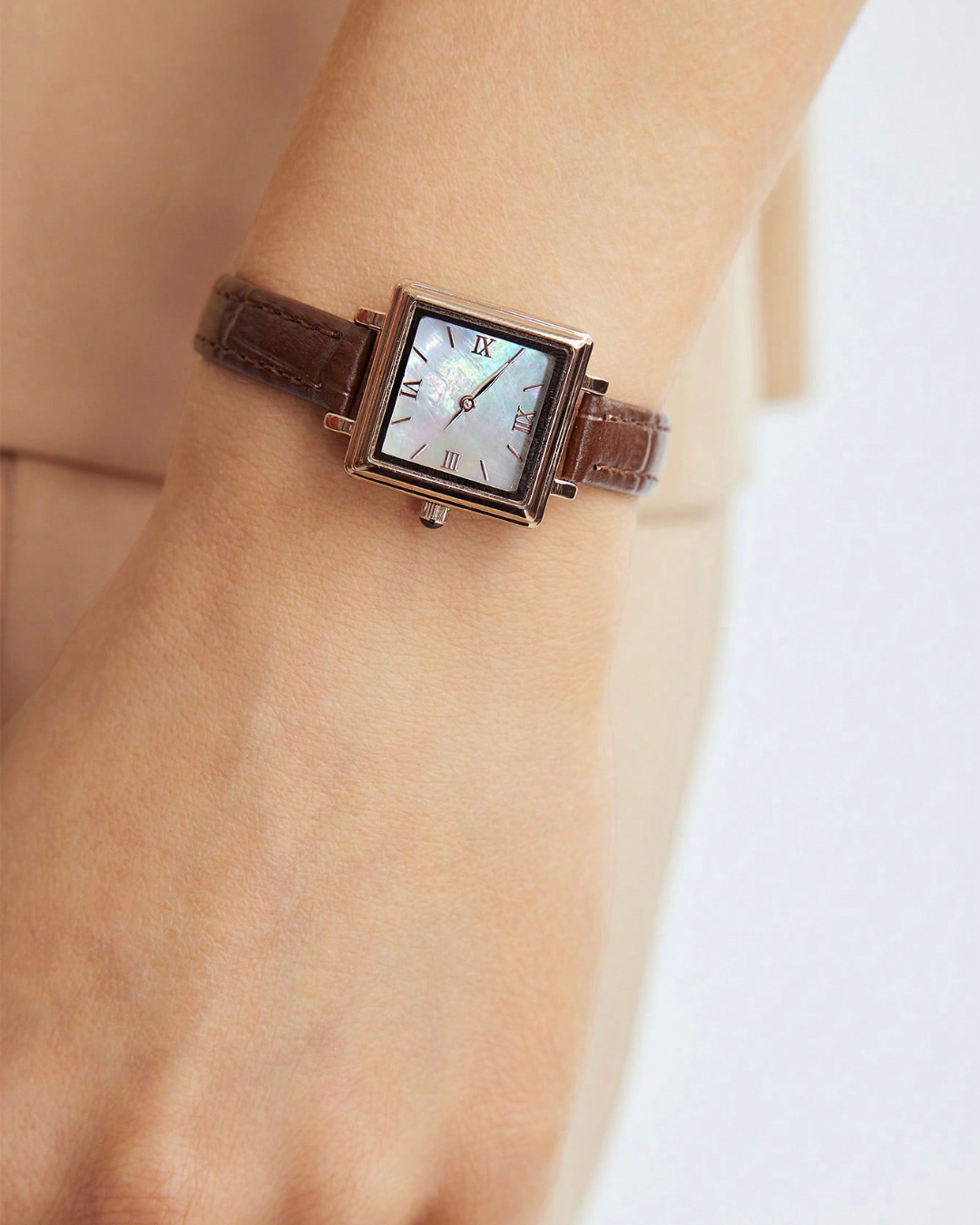Cube Mother of Pearl Watch